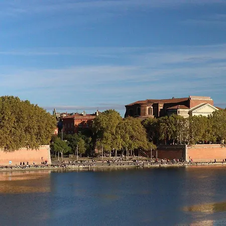 Confortable Dans Un Lumineux * Tolosa