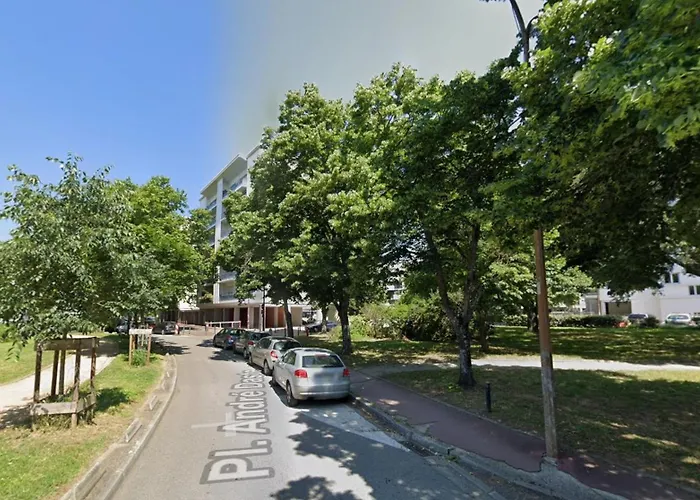 Confortable Dans Un Lumineux ホームステイ トゥールーズ